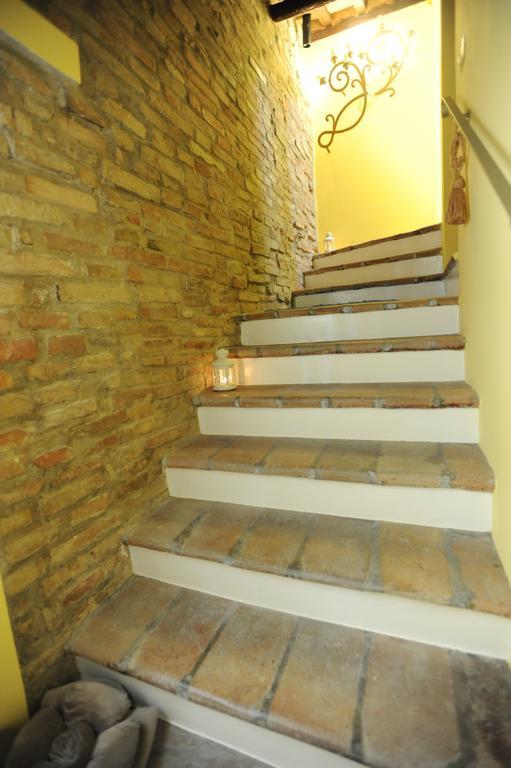 B&B Aurora Domus D'A-Mare Pesaro Eksteriør bilde