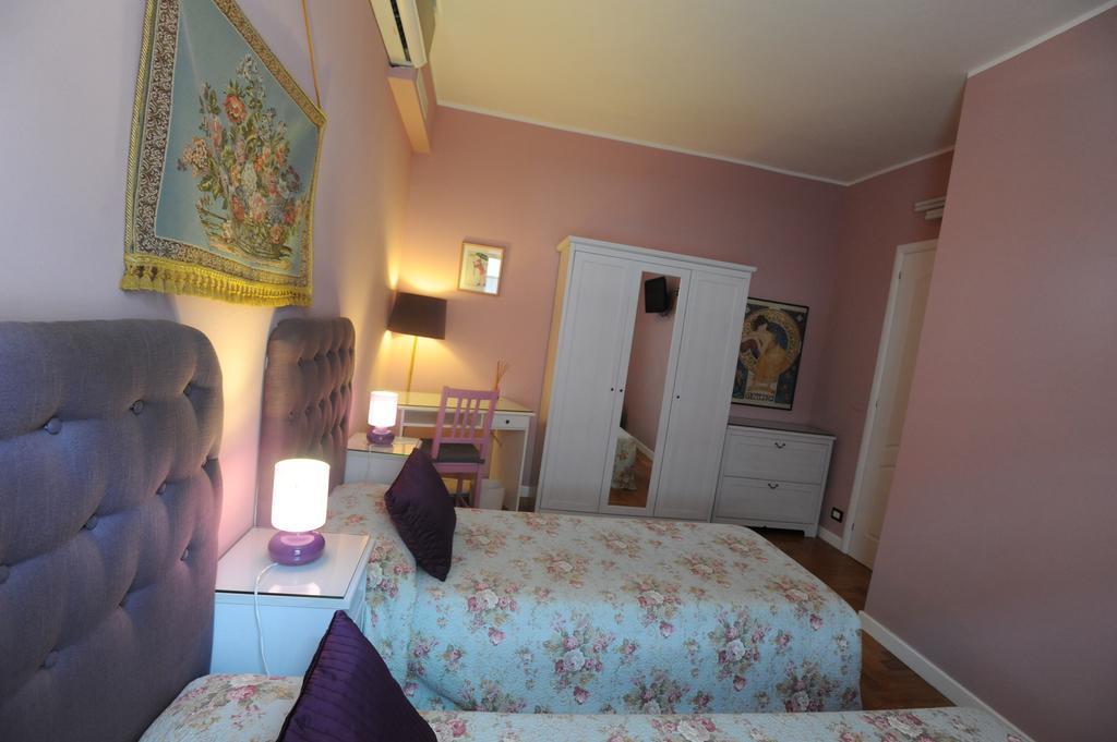 B&B Aurora Domus D'A-Mare Pesaro Rom bilde