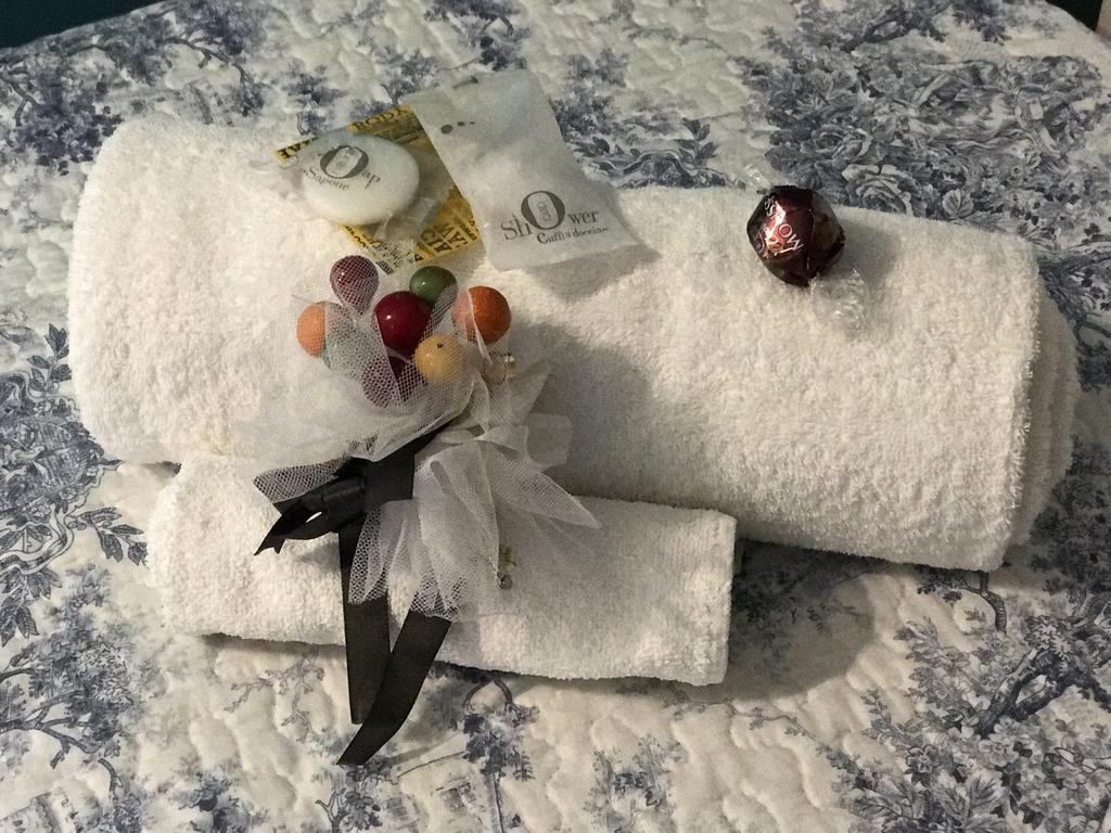 B&B Aurora Domus D'A-Mare Pesaro Eksteriør bilde