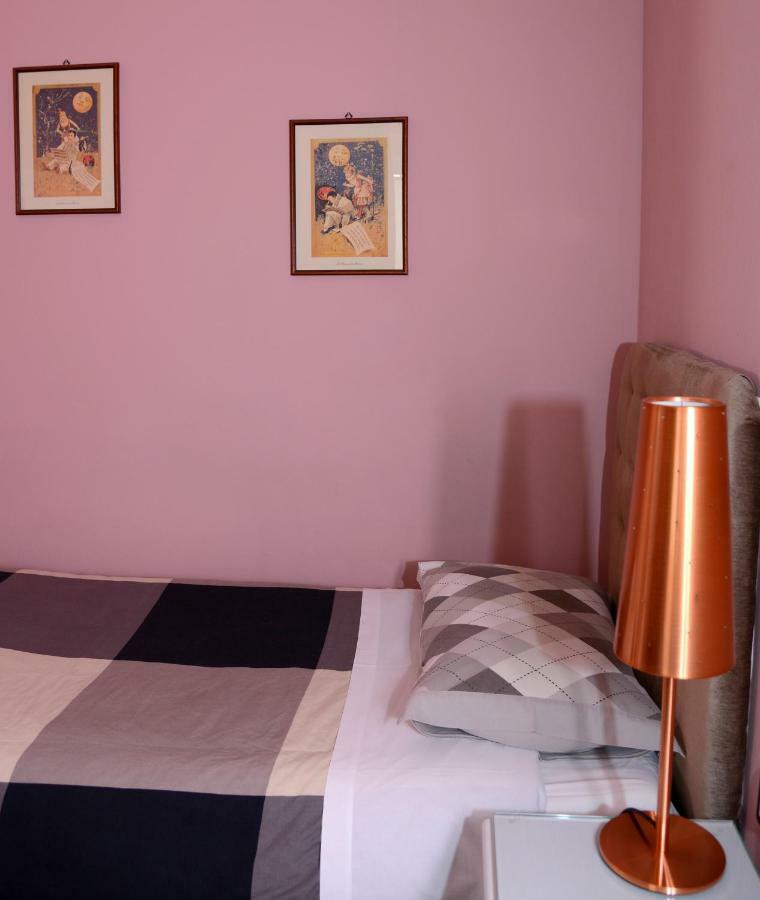 B&B Aurora Domus D'A-Mare Pesaro Eksteriør bilde